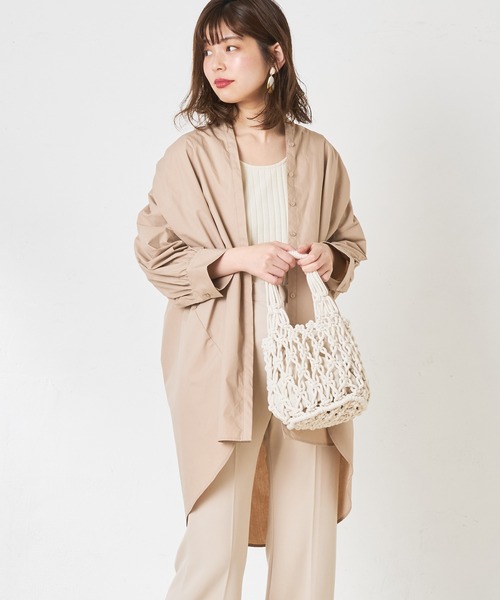 natural couture(ナチュラルクチュール)の「バンドカラー前あきシャツ(シャツ/ブラウス・レディース・オフホワイト/ベージュ/カーキ/ストライプ・FREE)」の3枚目の写真