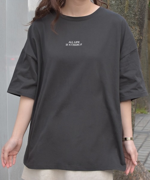 PairPair（ペアペア）の「フォトプリントBIGT(男女兼用)（Tシャツ/カットソー・レディース・ブラック/オフホワイト・FREE）」の12枚目の写真