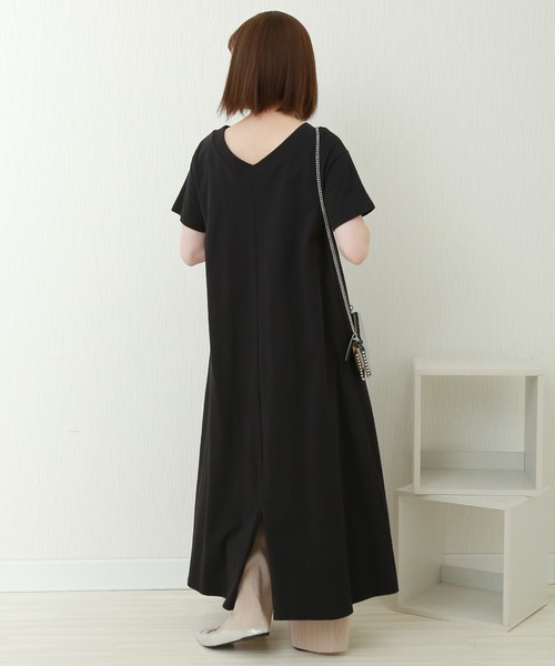 n'ee-ne（ネーネ）の「OE天竺フロントスリット2WAYワンピース（ワンピース・レディース・ブラック/スモークピンク/カーキ/ベージュ・FREE）」の9枚目の写真