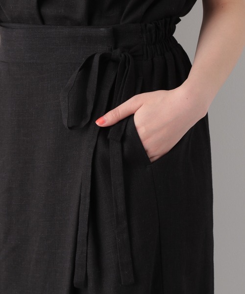LEPSIM（レプシィム）の「リネンコンラップスカート　886979（スカート・レディース・ブラック/レッド/キナリ・MEDIUM/LARGE）」の14枚目の写真