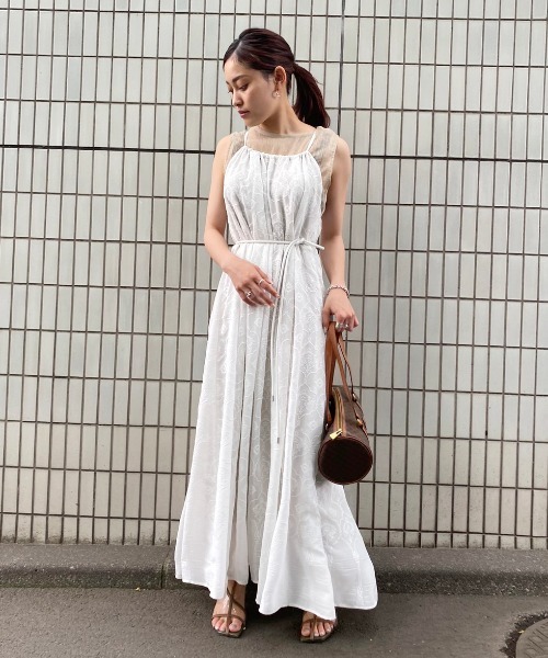 新品】AMERI MEDI LAMP HALTER NECK DRESS