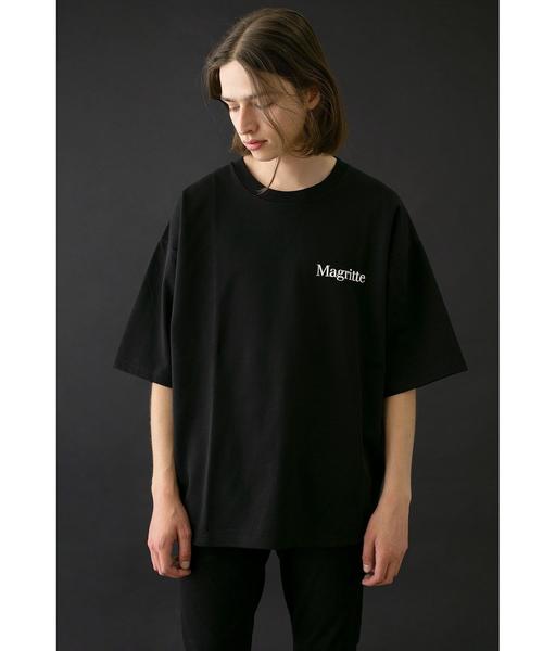 MONKEY TIME(モンキータイム)の「<RENE MAGRITTE>Directed by <monkey time> SON OF MAN T/Tシャツ(Tシャツ/カットソー・メンズ・ブラック・2/3/1)」の2枚目の写真