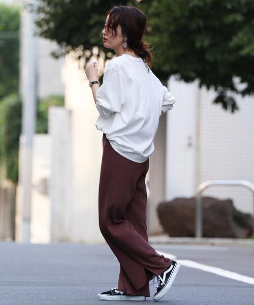 coen（コーエン）の「【WEB限定カラー】USAコットンクルーネックロングスリーブTシャツ（Tシャツ/カットソー・レディース・コバルトブルー/ホワイト/グレー/ダークグレー/ブラウン・FREE）」の11枚目の写真