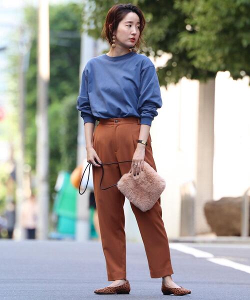 coen（コーエン）の「【WEB限定カラー】USAコットンクルーネックロングスリーブTシャツ（Tシャツ/カットソー・レディース・コバルトブルー/ホワイト/グレー/ダークグレー/ブラウン・FREE）」の8枚目の写真