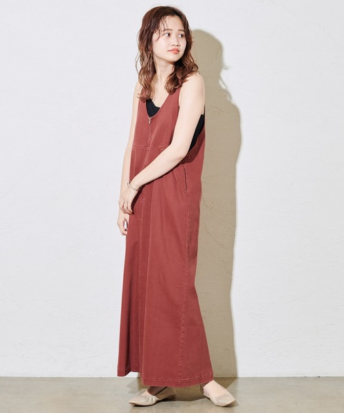 mystic（ミスティック）の「フロントZIPジャンパースカート（ワンピース・レディース・ブラック/ボルドー・FREE）」の4枚目の写真