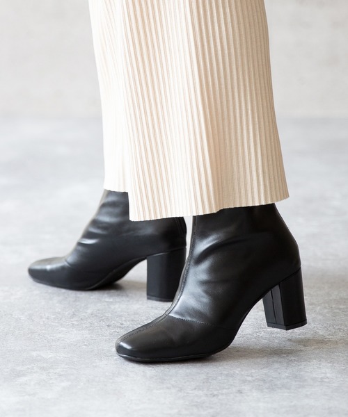 menue(メヌエ)の「スクエアトゥ バックファスナー ストレッチブーツ(ブーツ・レディース・ブラック/ダークブラウン/アイボリー/ガンメタ・LL/3L/S/M/L/XS)」の14枚目の写真
