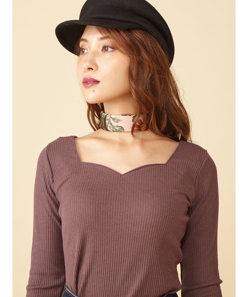 ROYAL PARTY（ロイヤルパーティー）の「ハートネック長袖Ｔシャツ（Tシャツ/カットソー・レディース・ホワイト/ブラウン/ベージュ/ボルドー/ブラック・FREE）」の10枚目の写真