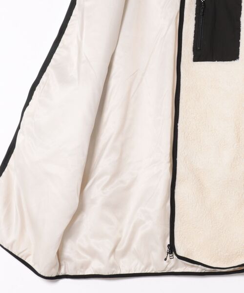 TONE SELECT WEAR(トーンセレクトウェア)の「【TONE MEN'S】ボアハイネックロングジャケット(BL)(ノーカラージャケット・メンズ・ブラック/モカ/ベージュ/カーキ/ホワイト・MEDIUM/LARGE/X-LARGE)」の7枚目の写真