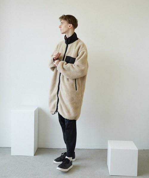 TONE SELECT WEAR(トーンセレクトウェア)の「【TONE MEN'S】ボアハイネックロングジャケット(BL)(ノーカラージャケット・メンズ・ブラック/モカ/ベージュ/カーキ/ホワイト・MEDIUM/LARGE/X-LARGE)」の17枚目の写真