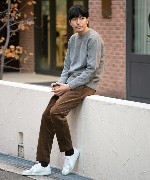 URBAN RESEARCH ROSSO MEN（アーバンリサーチロッソメン）の「【一部WEB限定カラー】ラムズウールエルボーパッチニット（ニット/セーター・メンズ・ブラック/ネイビー/ブルー/グレー/カーキ/オレンジ・SMALL/MEDIUM/LARGE/X-LARGE）」の10枚目の写真