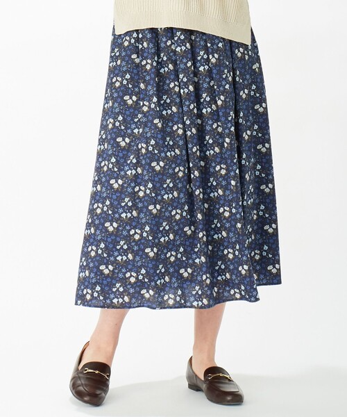 J.PRESS Ladies(J.プレス レディス)の「【洗える】リバティプリント スカート(スカート・レディース・ネイビー系5/ベージュ系5・XXS/S/XS)」の5枚目の写真