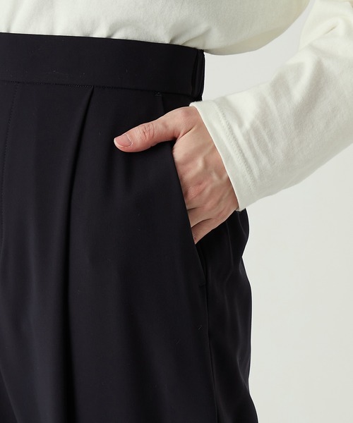 RIVE DROITE（リヴドロワ）の「イージーテーパードパンツ（その他パンツ・レディース・ブラック/ネイビー・38/36）」の5枚目の写真