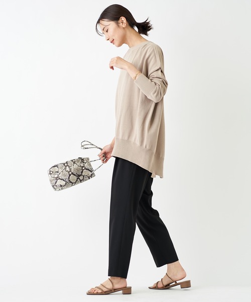 RIVE DROITE（リヴドロワ）の「イージーテーパードパンツ（その他パンツ・レディース・ブラック/ネイビー・38/36）」の13枚目の写真