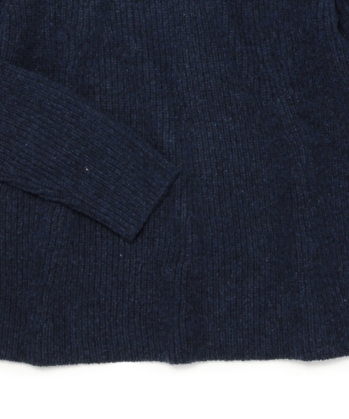 BEAMS LIGHTS Women's（ビームスライツ ウィメンズ）の「BEAMS LIGHTS / ボトルネックフレアープルオーバー（ニット/セーター・レディース・オフホワイト/ネイビー・ONE SIZE）」の11枚目の写真