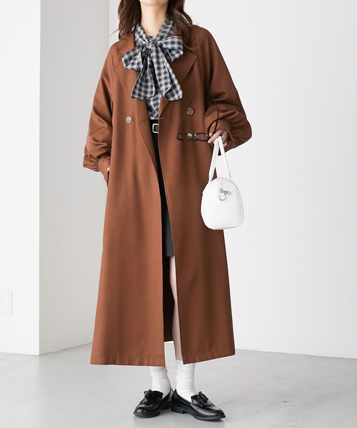 BONLECILL(ボンルシール)の「バックスリットリボン2wayボリュームスリーブトレンチコート(トレンチコート・レディース・ベージュ/オフホワイト/カーキ/チャコール/ブラウン/ネイビー/イエロー・FREE)」の20枚目の写真