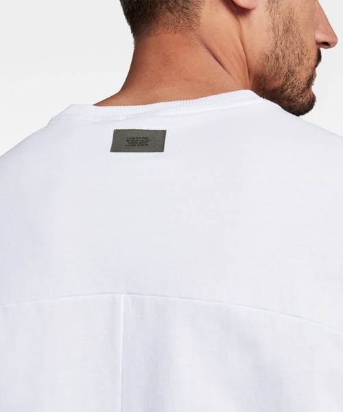 G-STAR（ジースター）の「C&S BACK MULTI GRAPHIC LOOSE T-SHIRT/ビッグシルエット/オーバーサイズ（Tシャツ/カットソー・メンズ・ホワイト/チャコールグレー・SMALL/MEDIUM/LARGE/X-LARGE/X-SMALL/XX-SMALL）」の5枚目の写真