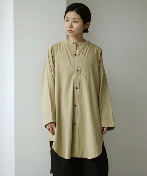 note et silence (ノートエシロンス)の「●80/2GVラチネ チュニックブラウス(シャツ/ブラウス・レディース・ネイビー/サンドベージュ・FREE)」の2枚目の写真