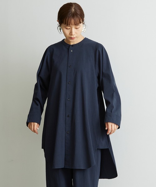 note et silence (ノートエシロンス)の「●80/2GVラチネ チュニックブラウス(シャツ/ブラウス・レディース・ネイビー/サンドベージュ・FREE)」の6枚目の写真