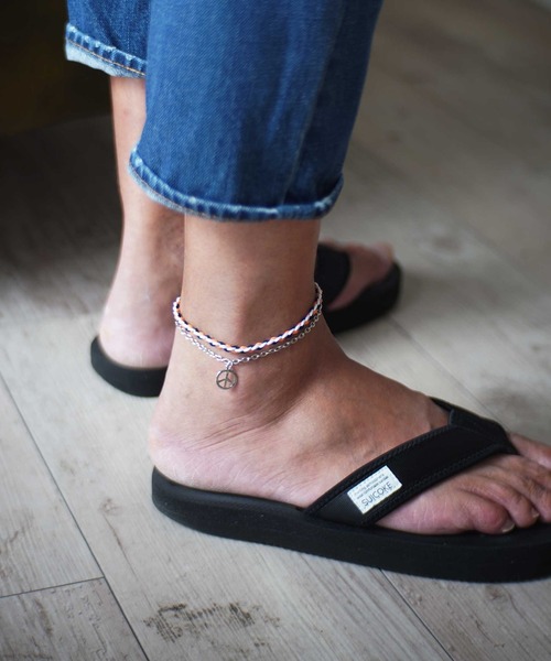 dictionary（ディクショナリー）の「【dictionary】チャーム付 き編み込み 2連 アンクレット（アンクレット・レディース・オレンジ/グリーン/ブラック・FREE）」の3枚目の写真