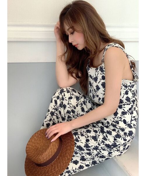 RESEXXY(リゼクシー)の「スクエアネックロンパース(つなぎ/オールインワン・レディース・ブラック/イエロー/アイボリー/その他1・FREE)」の7枚目の写真