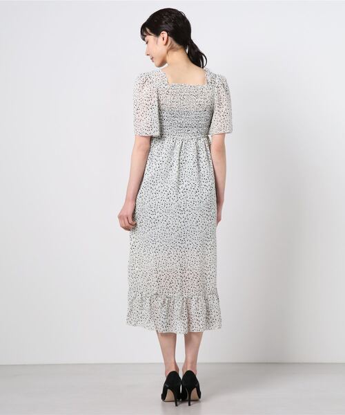 WEGO（ウィゴー）の「WEGO/シャーリングフレアスリーブワンピース（ワンピース・レディース・ブラック/アニマル/その他1・FREE）」の13枚目の写真