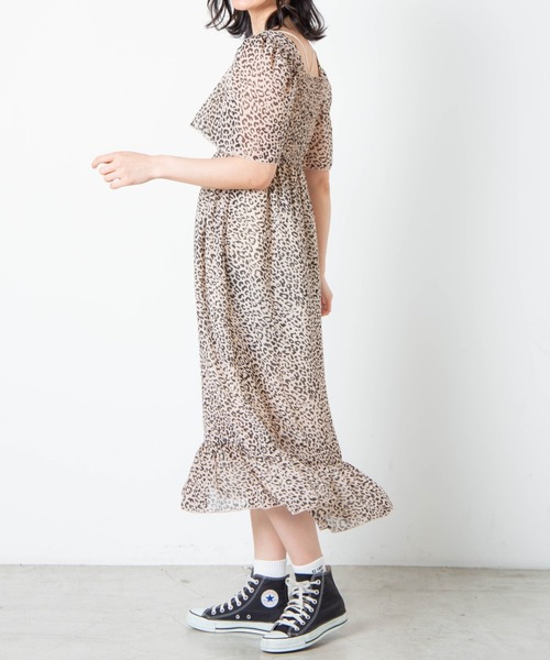 WEGO（ウィゴー）の「WEGO/シャーリングフレアスリーブワンピース（ワンピース・レディース・ブラック/アニマル/その他1・FREE）」の11枚目の写真