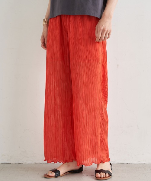 earth music&ecology（アースミュージックアンドエコロジー）の「【WEB限定】ランダムプリーツパンツ ＊（その他パンツ・レディース・ブラック/オレンジ/モカ/ピンクベージュ/グレイッシュベージュ・FREE）」の5枚目の写真