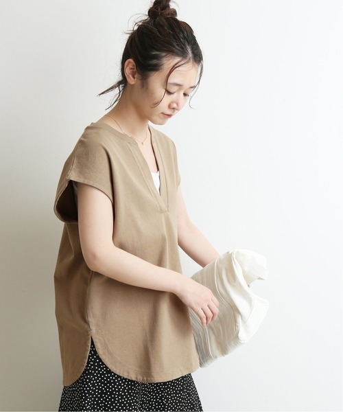 SLOBE IENA(スローブイエナ)の「16/2 天竺キーネックプルオーバー【手洗い可能】◆(Tシャツ/カットソー・レディース・ホワイト/ブラック/カーキ・FREE)」の3枚目の写真