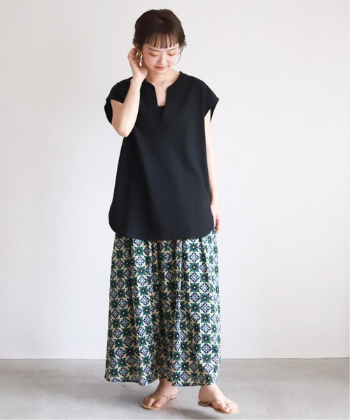 SLOBE IENA(スローブイエナ)の「16/2 天竺キーネックプルオーバー【手洗い可能】◆(Tシャツ/カットソー・レディース・ホワイト/ブラック/カーキ・FREE)」の8枚目の写真