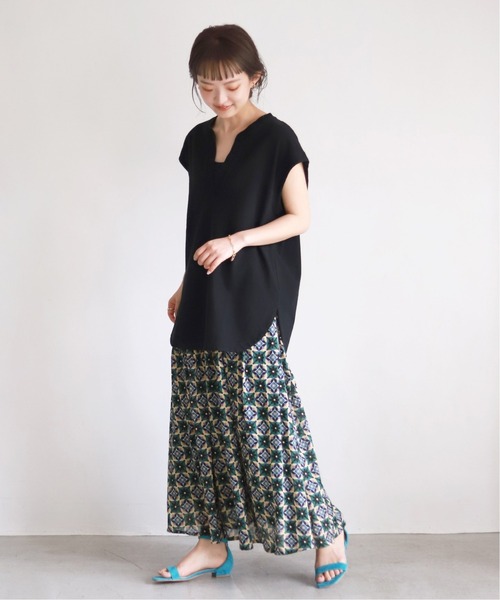 SLOBE IENA(スローブイエナ)の「16/2 天竺キーネックプルオーバー【手洗い可能】◆(Tシャツ/カットソー・レディース・ホワイト/ブラック/カーキ・FREE)」の10枚目の写真