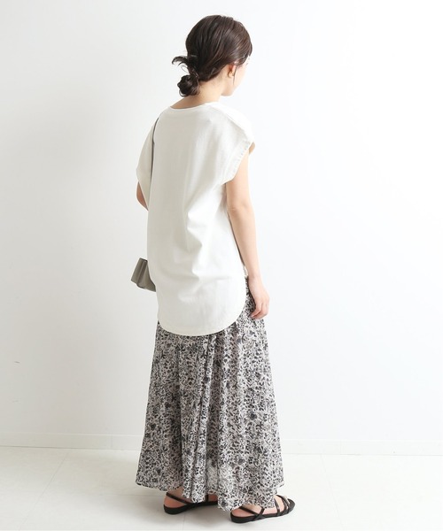 SLOBE IENA(スローブイエナ)の「16/2 天竺キーネックプルオーバー【手洗い可能】◆(Tシャツ/カットソー・レディース・ホワイト/ブラック/カーキ・FREE)」の19枚目の写真