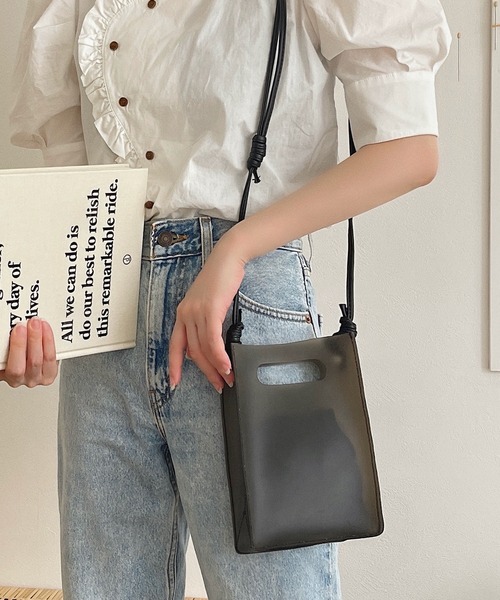 etade（エタード）の「【etade】sheer pvc 2way bag etda6（ショルダーバッグ・レディース・ホワイト/ブラック/ピンク・FREE）」の14枚目の写真