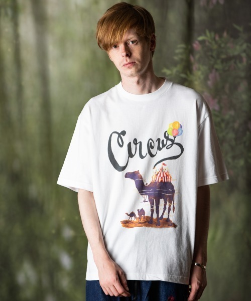 rehacer(レアセル)の「rehacer : Camel Circus / キャメルサーカスTシャツ(Tシャツ/カットソー・メンズ・ホワイト/ブラック・MEDIUM/LARGE/SMALL)」の10枚目の写真