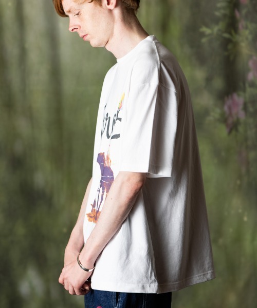 rehacer(レアセル)の「rehacer : Camel Circus / キャメルサーカスTシャツ(Tシャツ/カットソー・メンズ・ホワイト/ブラック・MEDIUM/LARGE/SMALL)」の11枚目の写真