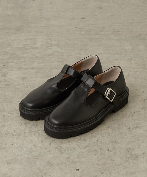 Lui's（ルイス）の「Tデザインボリュームシューズ（ローファー・レディース・オフホワイト/ブラック・23.5cm/24.5cm）」の2枚目の写真