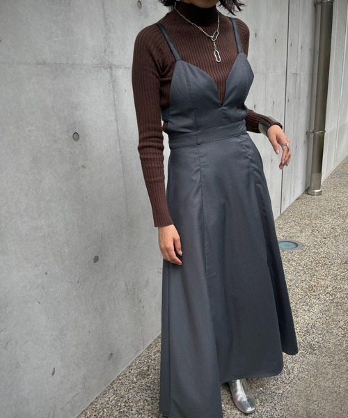 &g'aime（アンジェム）の「【&g’aime】バックシャンキャミロングワンピース（ワンピース・レディース・チャコールグレー/ブラック/モカ・FREE）」の12枚目の写真