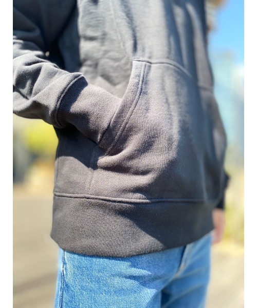 Nudie Jeans（ヌーディージーンズ）の「Franke Logo Hoodie パーカー（パーカー・メンズ・ブラック/グレー・MEDIUM/SMALL/LARGE/X-SMALL）」の13枚目の写真