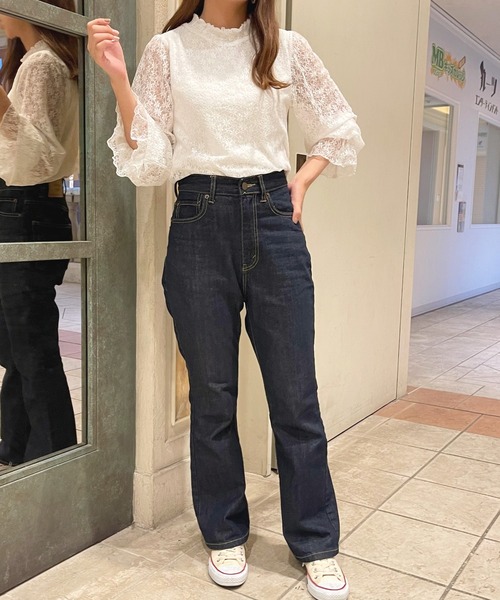 apres jour(アプレジュール)の「ハイネックレーストップス【ZOZOTOWN限定アイテム】(シャツ/ブラウス・レディース・アイボリー/ブラック/オフホワイト・フリー/X-LARGE)」の11枚目の写真