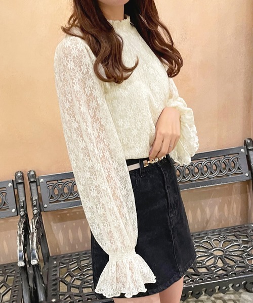 apres jour(アプレジュール)の「ハイネックレーストップス【ZOZOTOWN限定アイテム】(シャツ/ブラウス・レディース・アイボリー/ブラック/オフホワイト・フリー/X-LARGE)」の18枚目の写真