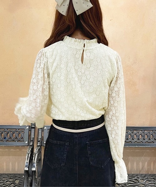 apres jour(アプレジュール)の「ハイネックレーストップス【ZOZOTOWN限定アイテム】(シャツ/ブラウス・レディース・アイボリー/ブラック/オフホワイト・フリー/X-LARGE)」の19枚目の写真