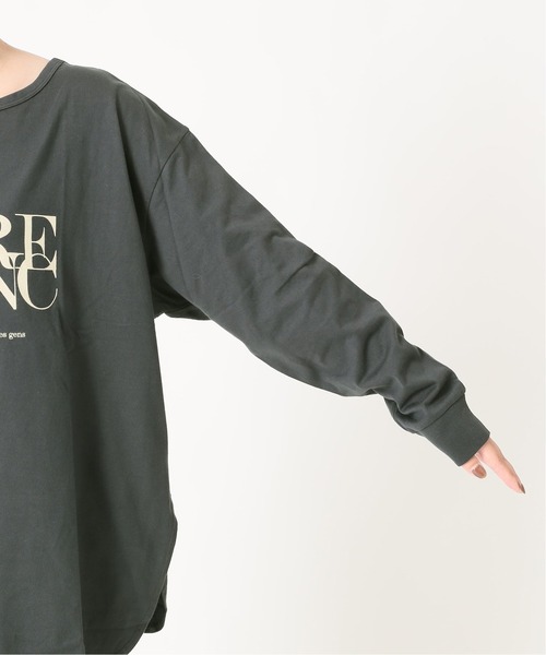 Spick & Span(スピックアンドスパン)の「NOIRE BLANC ロゴロングT◆(Tシャツ/カットソー・レディース・チャコールグレー/グレー/アイボリー・FREE)」の20枚目の写真