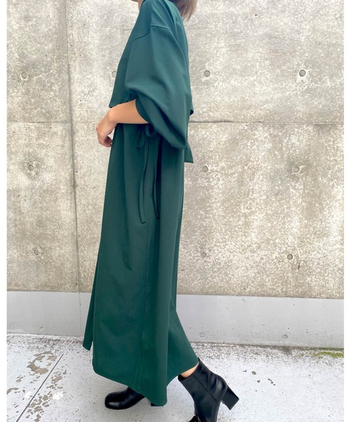 MLI'A（エムリア）の「レイヤーロングシャツ／ワンピース（ワンピース・レディース・グリーン/ブラック/ライトベージュ・M）」の5枚目の写真