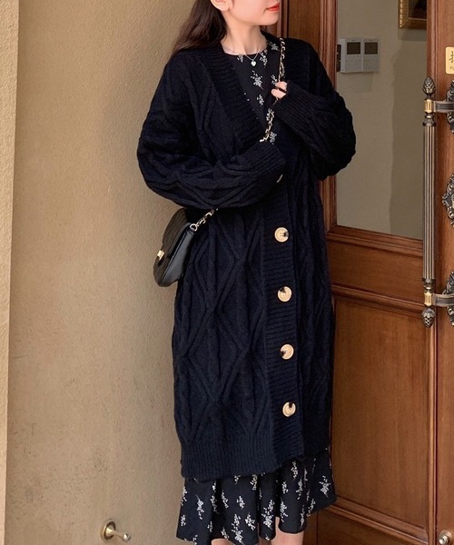 MAISON DE THERESE(メゾン ド テレーズ)の「ゆったりロング編みのカーディガン(カーディガン/ボレロ・レディース・ネイビー/ベージュ/グレー/ブラウン/アイボリー・FREE)」の5枚目の写真