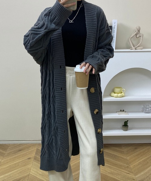 MAISON DE THERESE(メゾン ド テレーズ)の「ゆったりロング編みのカーディガン(カーディガン/ボレロ・レディース・ネイビー/ベージュ/グレー/ブラウン/アイボリー・FREE)」の8枚目の写真