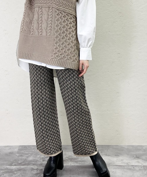 Per sist ence(パーシエンス)の「Per sist ence/パーシエンス ジャカードニットパンツ(その他パンツ・レディース・ベージュ/ブラック/ブラウン・FREE)」の2枚目の写真