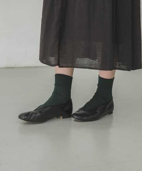 かぐれ（カグレ）の「シルクリブソックス（ソックス/靴下・レディース・ベージュ系その他/グリーン系その他/ブラック/ダークグレー/アイボリー・FREE）」の5枚目の写真