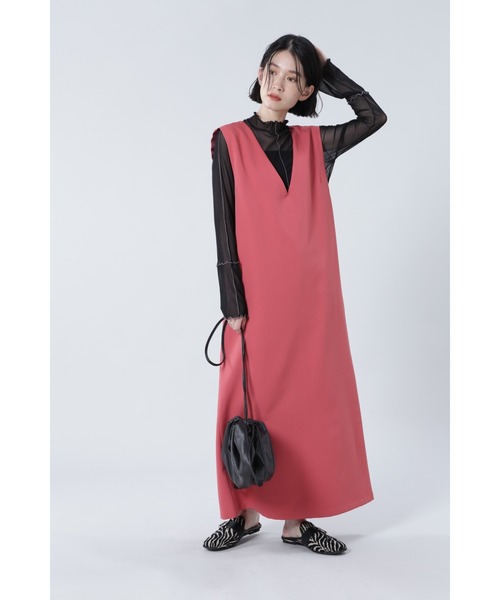 ROSE BUD（ローズバッド）の「Vネックジャンパースカート（ワンピース・レディース・ブラック/ピンク・FREE）」の7枚目の写真