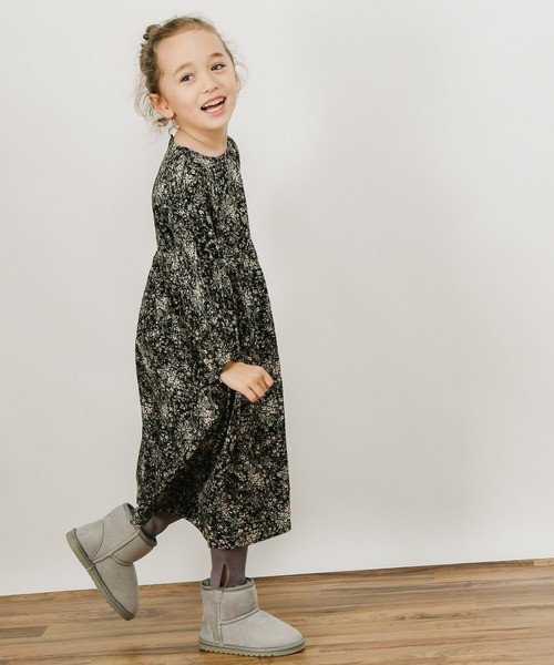 BAYFLOW（ベイフロー）の「[KIDS]ガーリースモックワンピ（ワンピース・キッズ・ブラック/ベージュ・110cm/120cm/130cm/140cm/100cm）」の20枚目の写真
