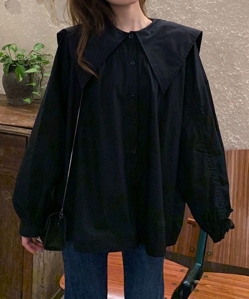 me+em select（ミームセレクト）の「シャーリングビッグカラーギャザーブラウス《NEWカラー3色追加！ 》（シャツ/ブラウス・レディース・ホワイト/ブラック/ブラウン/ブルー/グリーン/コーラルピンク・FREE）」の14枚目の写真