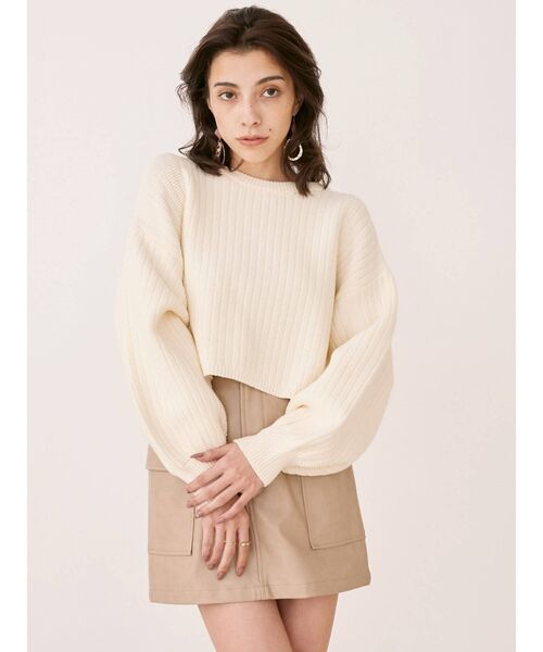 EVRIS（エヴリス）の「エコレザーポケットミニスカート（スカート・レディース・グリーン/ベージュ/ブラック・SMALL/MEDIUM）」の6枚目の写真